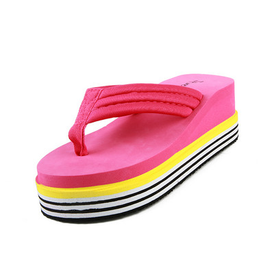 καλοκαιρινές σαγιονάρες γυναικείες 2020 Παντόφλες παραλίας μόδας και χοντρή άμμος Παντόφλες για εξωτερικούς χώρους Πλατφόρμα με σφήνες καραμέλα