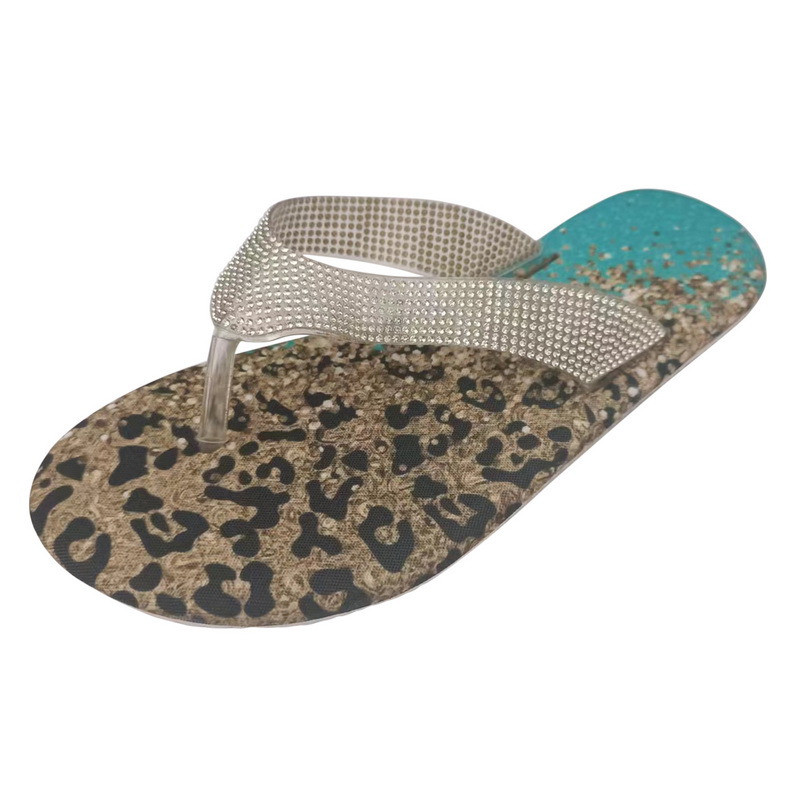 Νέα γυναικεία καλοκαιρινά γυαλιστερά σανδάλια παραλίας Slip On Leopard print Casual με ανοιχτό δάχτυλο, με μαλακό κάτω μέρος, αναπνέοντα παπούτσια για εξωτερικούς χώρους