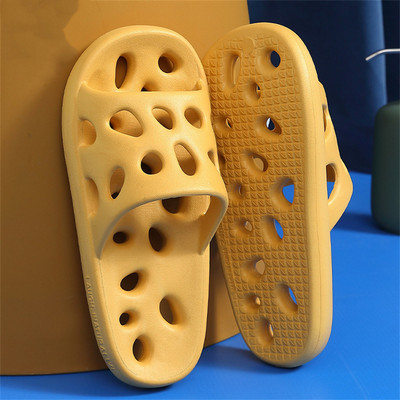 2022 Üres fürdőszobai otthoni papucsok felhőpapucsok női puha talp EVA beltéri csúszdák szandálok nyári alkalmi csúszásmentes papucsok