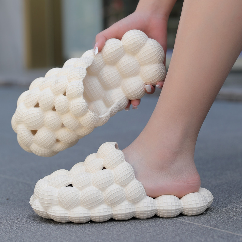 Ljetne modne ženske papuče s mjehurićima za slobodno vrijeme EVA japanke s donjim dijelom za masažu Super mekane liči sandale Neklizajuće muške tobogane za plažu