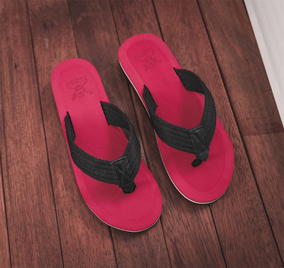 Férfi nyári papucs nagy méretű, csúszásmentes, lapos strandpapucs Férfi cipők Könnyű, légáteresztő otthoni papucscipők férfiaknak Zapatos