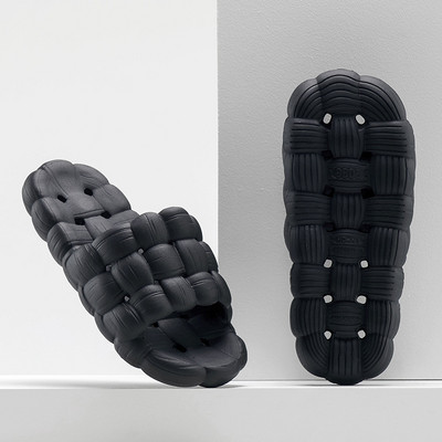 2023 m. masažinis tuščiaviduris vandens nutekėjimas ir greitai džiūstančios moteriškos šlepetės storas padas minkštas neslystantis sandalai vonios kambario vyriškos šlepetės