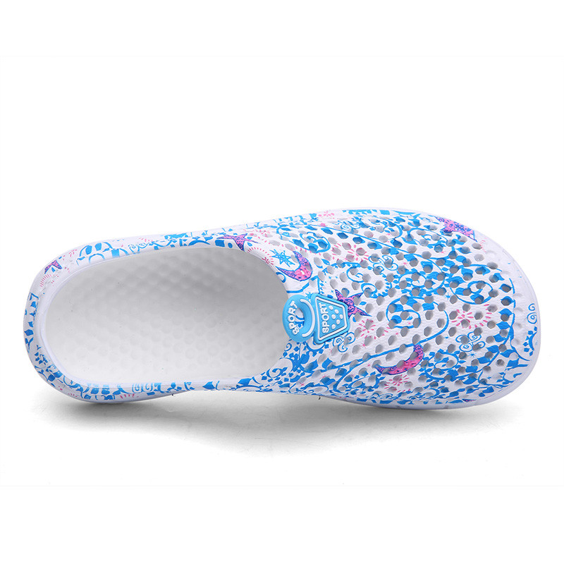 2022. gada sieviešu ikdienas koka tupeles Elpojošas pludmales sandales Valentīna čības Vasaras čības Sieviešu Flip Flops Apavi Mājas apavi sievietēm