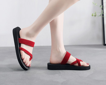 Модни дамски чехли Летни външни леки готини обувки Дамски плоски джапанки Черни неплъзгащи се основни домашни обувки Zapatos Mujer