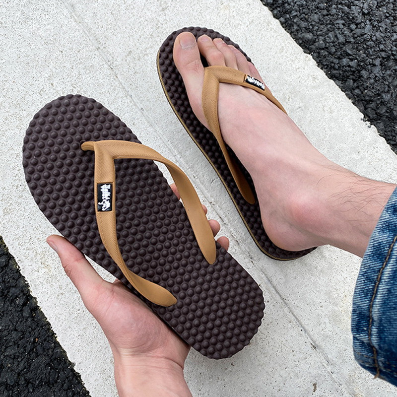 Visokokvalitetne muške cipele Muške papuče velike nove modne ljetne muške japanke za vanjske meke cipele za slobodno vrijeme muške kupaonske tobogane