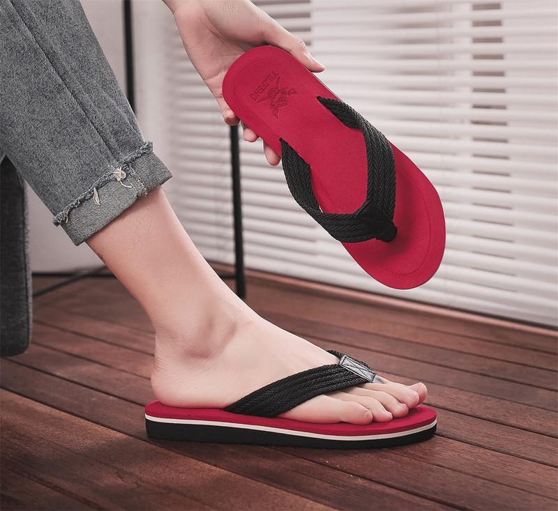 Letné papuče Pánske žabky Plážové sandále Protišmykové ležérne ploché topánky Papuče Vnútorná domáca obuv Zapatillas Hombre Casual