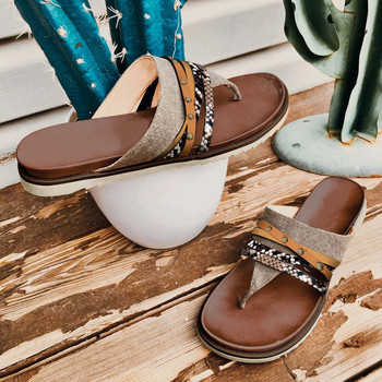Сандали в бохемски стил за жени Летни плоски плажни обувки за 2023 г. Ретро PU кожени неплъзгащи се чехли Винтидж външни джапанки