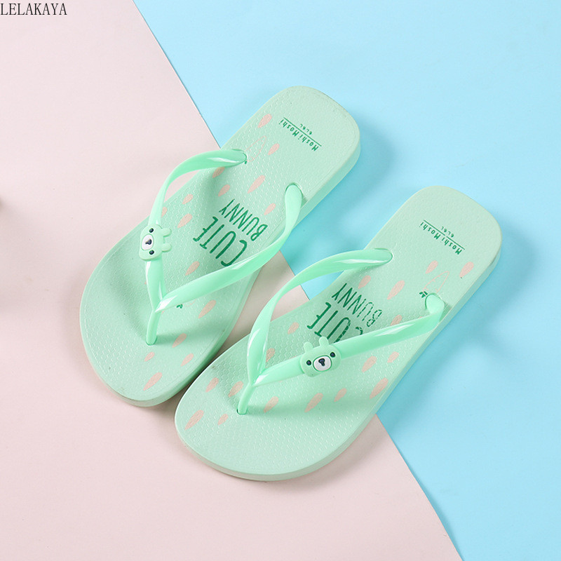 Többszínű nyári kültéri szandálok csúszásgátló családi alap otthoni cipők kutya macska medve állat papucs Kawaii női strandpapucs