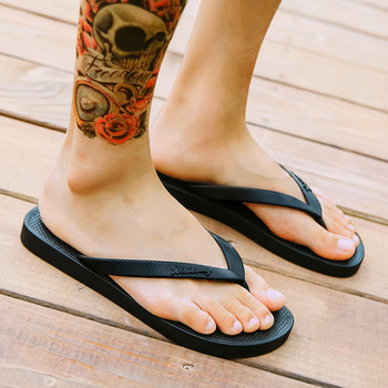 Дамски сандали с щипка за пръсти Едноцветни PVC водоустойчиви летни плажни обувки Flip Flips Вътрешна баня Плоски неплъзгащи се дамски чехли
