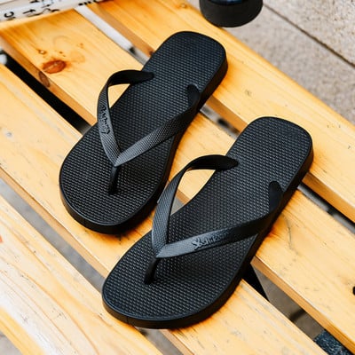 Ženske sandale s štipaljkama za prste Jednobojne PVC vodootporne ljetne cipele za plažu Preklopne cipele za unutarnju kupaonicu Ravne neklizajuće ženske papuče