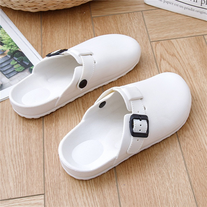 Unisex kućne papuče Ljetne sandale za plažu Ženske 2023. Nove zatvorene prste Meke japanke Ženske muške Tobogane za par Vanjske ravne cipele