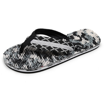 Модни джапанки Мъжки дишащи чехли Вътрешна къща Летни плажни пързалки Ежедневни сандали 2022 г. Чехли Мъжки външни мъжки обувки
