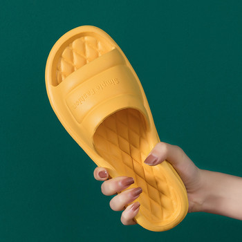 2023 Нови домашни чехли Мъже Жени Двойки Джапанки EVA Плоски обувки Вътрешни сандали за баня Неплъзгащи се летни сандалии Дишащи