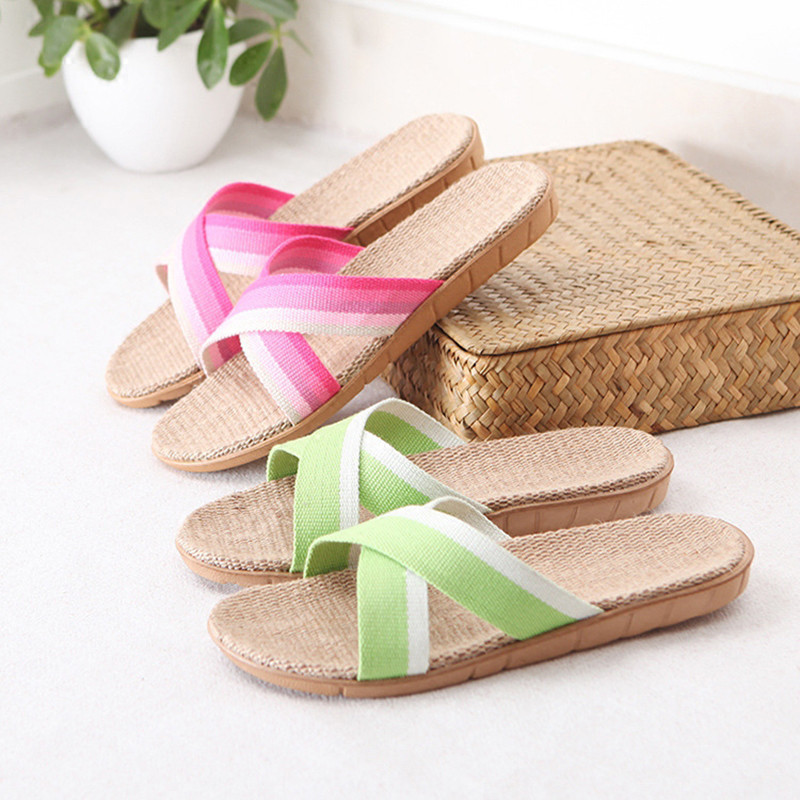 2022 Nove muške ljetne papuče Ravne cipele Prozračna lanena ležerna sandala Kućna kupaonica Neklizajuće Japanke Indoor Lanene cipele Pantufa