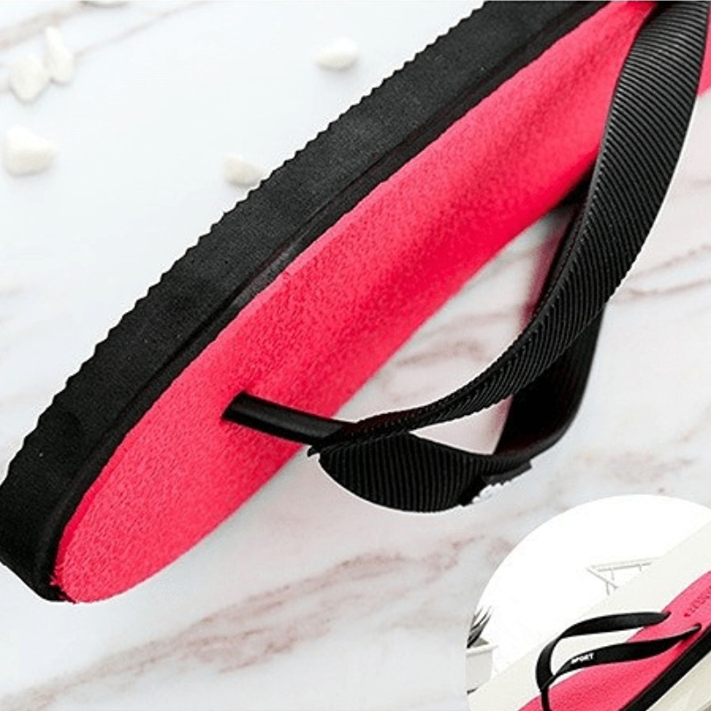 Meeste suvised sussid plätud Meeste rannasussid PVC-sandaalid, millel on pilud varvaste jaoks. Vannimaja sussid vabaaja isa luksus