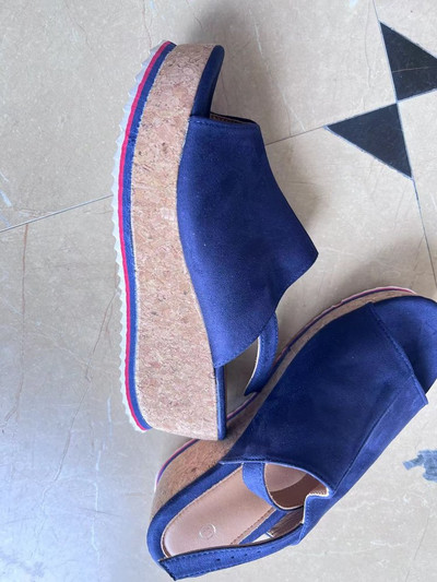 2023 m. vasaros moteriškos laisvalaikio sandalai Nauji pleištiniai sandalai atvirais moteriškais batai Madingi leopardo rašto aukštakulniai platforminiai sandalai