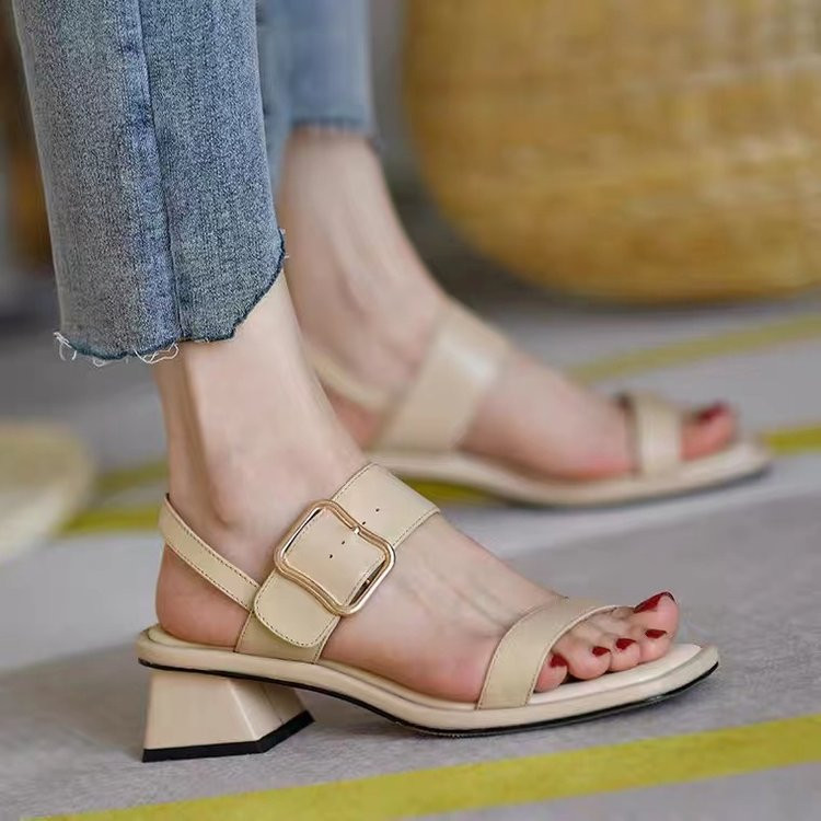 Vasaras sieviešu apavi kurpes ar atvērtu purngalu Sieviešu sandales Kvadrātveida apavi papēži Mode Vienkāršs vidēja papēža biroja karjeras augsti papēži 2023