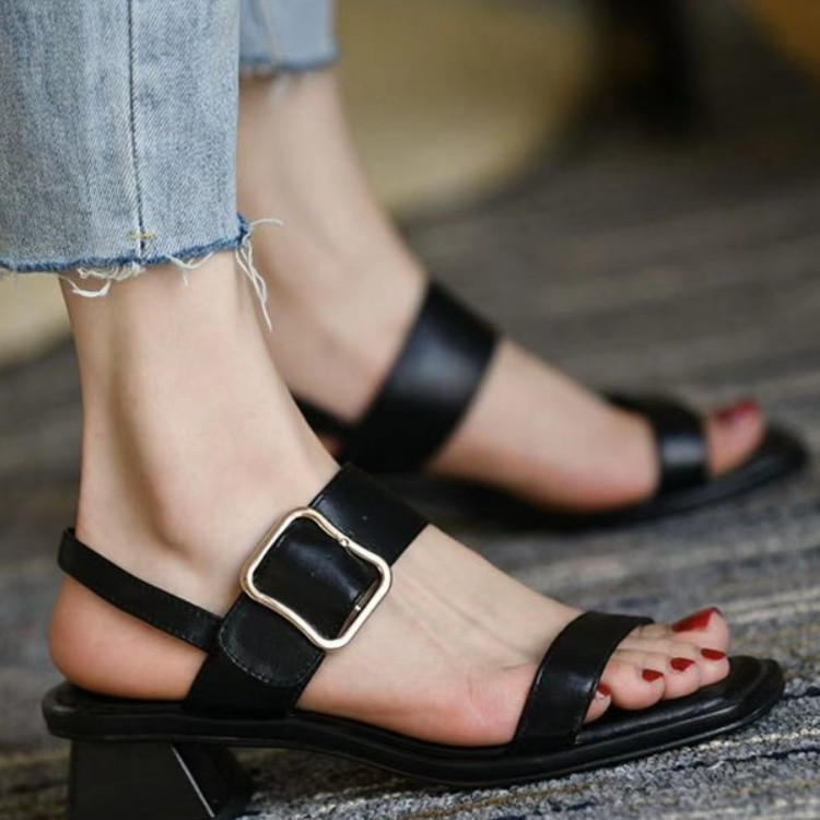 Vasaras sieviešu apavi kurpes ar atvērtu purngalu Sieviešu sandales Kvadrātveida apavi papēži Mode Vienkāršs vidēja papēža biroja karjeras augsti papēži 2023