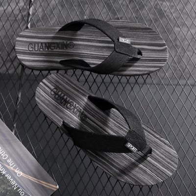 Nove modne sandale i papuče za 2022. Muška obuća za plima Sandale Nošnja s kopčom za prste Neklizajuće mekano dno Sportske cipele za plažu na otvorenom