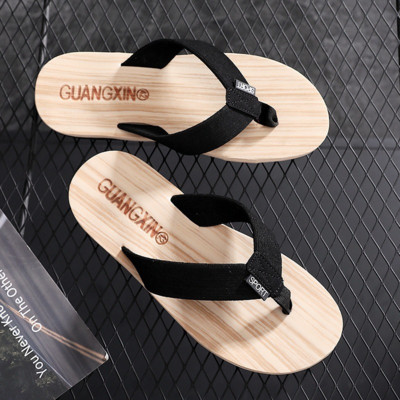 Nove modne sandale i papuče za 2022. Muška obuća za plima Sandale Nošnja s kopčom za prste Neklizajuće mekano dno Sportske cipele za plažu na otvorenom