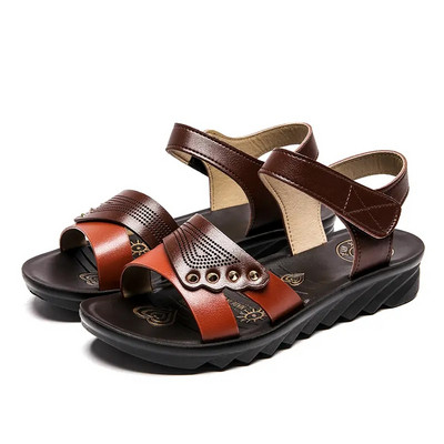 2023. Modne ženske kožne sandale, ljetne ženske cipele, ženske mekane donje plohe s udobnim mekim potplatom, ravne majčinske sandale