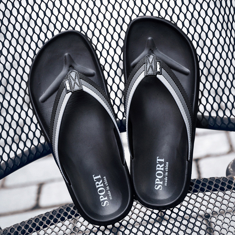 Ljetne muške papuče 2023. Nova moda Ležerne prozračne papuče Svestrane ultra lagane muške papuče u obliku riblje kosti otporne na habanje