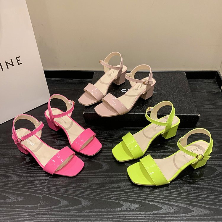 2023 Ženske sandale Seksi debele visoke pete Kopča Candy Jednobojna ležerna ljetna obuća Ženske cipele Sandale za zabave Ženske novo