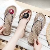 Νέες καλοκαιρινές γυναικείες παντόφλες 2022 Γλυκό λουλούδι, λουλουδάτο λουλουδάτο μόδας έξω Φορέστε σαγιονάρες για κορίτσια με επίπεδη τακούνι επαγγελματικά παπούτσια