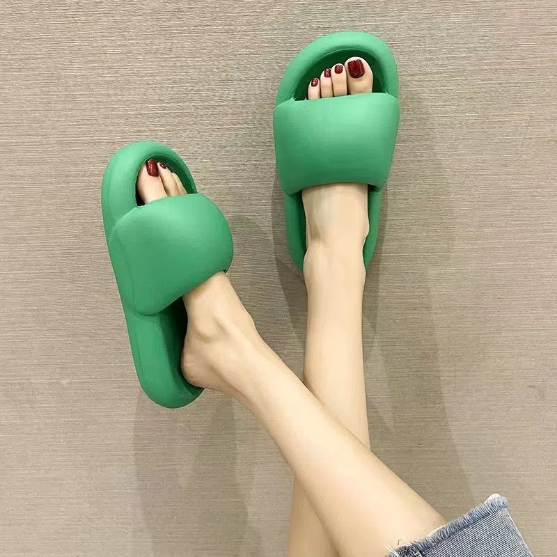 Apaļa galva, ērta platforma, sieviešu čības EVA, gaiši atvērti pirksti Vannas istabas mājas apavi Dizaina elpojoši, mīksta apakša pludmales apavi