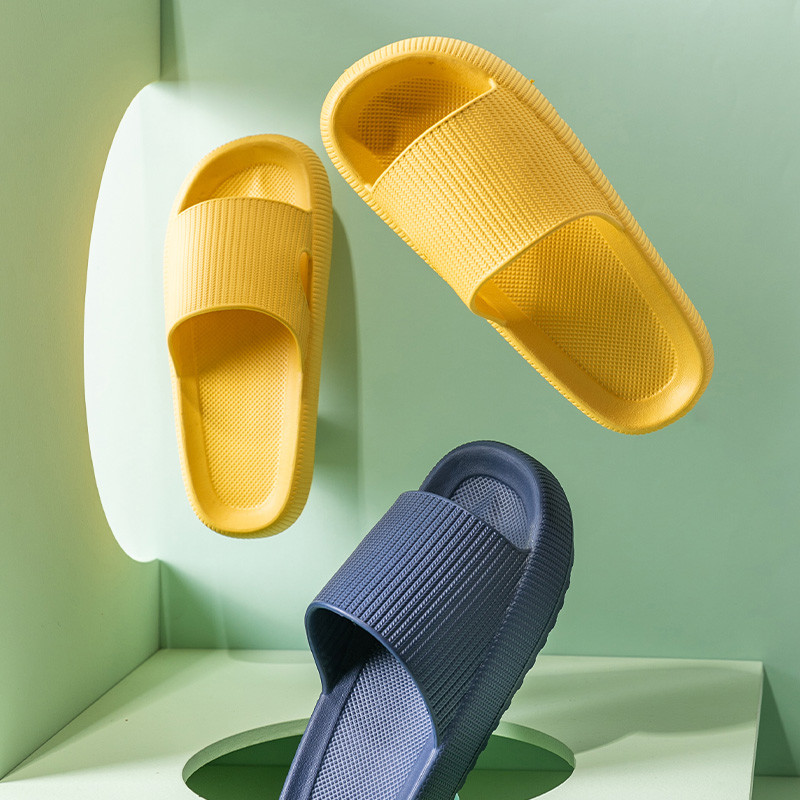 2023 Ultra-lagane papuče Ženske ljetne slatke kućne unutarnje kupaonice Neklizajuće Sandale za par i papuče Sandale za plažu