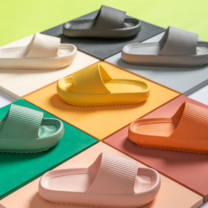 2023 Ultra-lagane papuče Ženske ljetne slatke kućne unutarnje kupaonice Neklizajuće Sandale za par i papuče Sandale za plažu