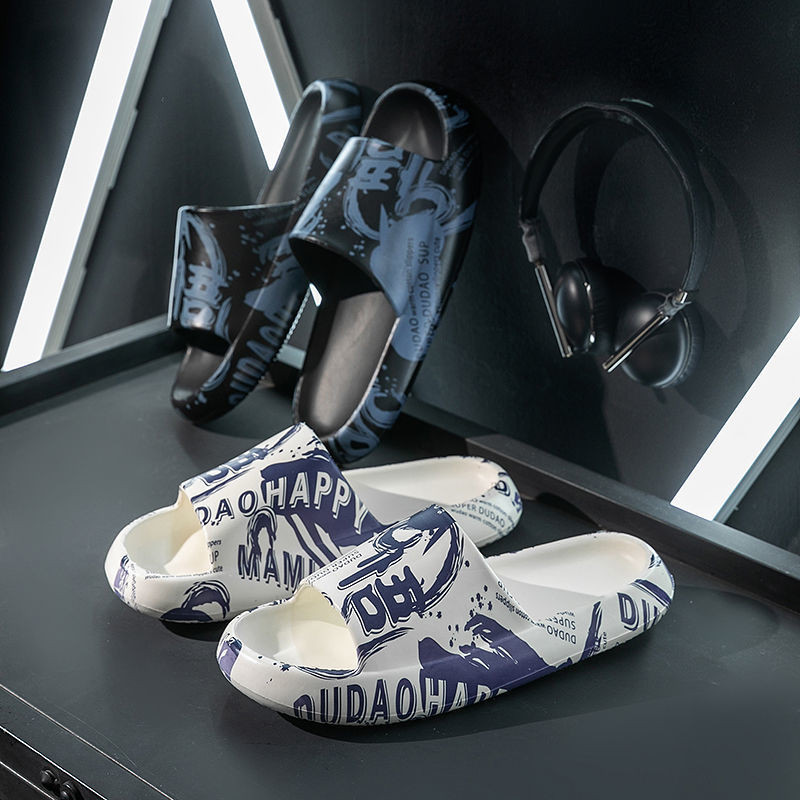 2023. gada vasara, jauni vīriešu čības, multfilmas citplanētiešu raksts, āra pludmale, neslīdoša bieza vannas istabas platforma, mīksta zole, EVA, mājas grīdas slidkalniņi