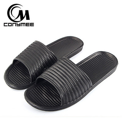 Jaunas 2019. gada vasaras pludmales sandales Vīriešu āra čības vīriešiem Mājas čības Ikdienas mājas apavi Neslīdošas vīriešu vannas čības