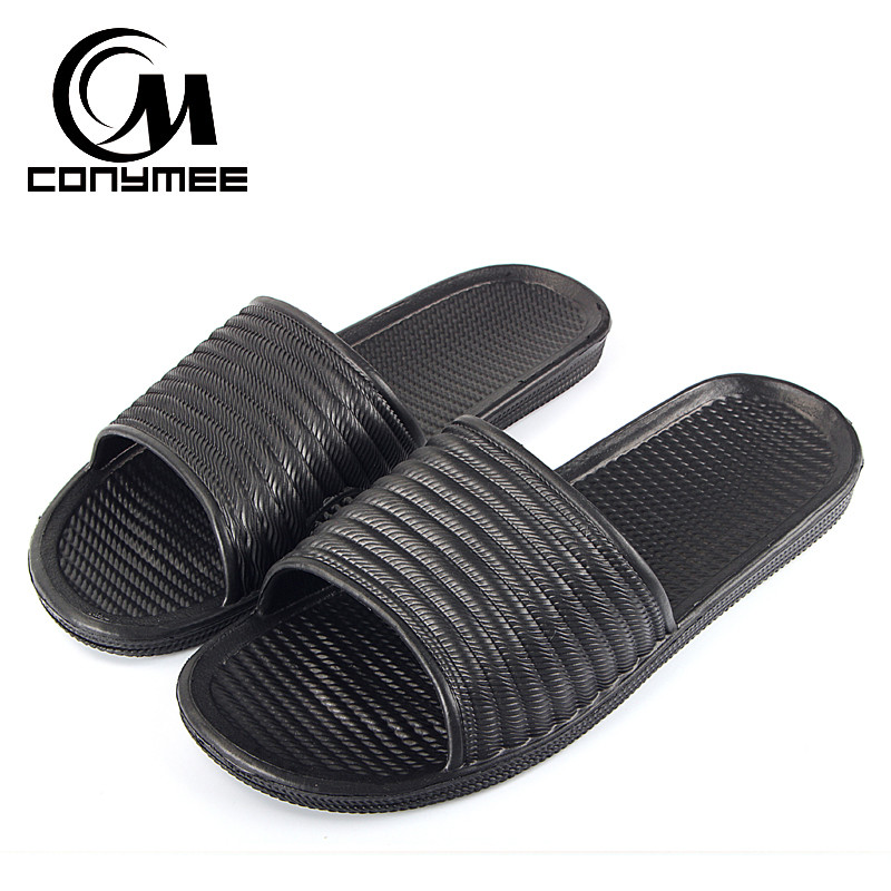 Jaunas 2019. gada vasaras pludmales sandales Vīriešu āra čības vīriešiem Mājas čības Ikdienas mājas apavi Neslīdošas vīriešu vannas čības