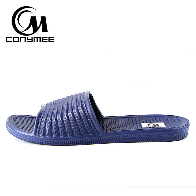 Jaunas 2019. gada vasaras pludmales sandales Vīriešu āra čības vīriešiem Mājas čības Ikdienas mājas apavi Neslīdošas vīriešu vannas čības