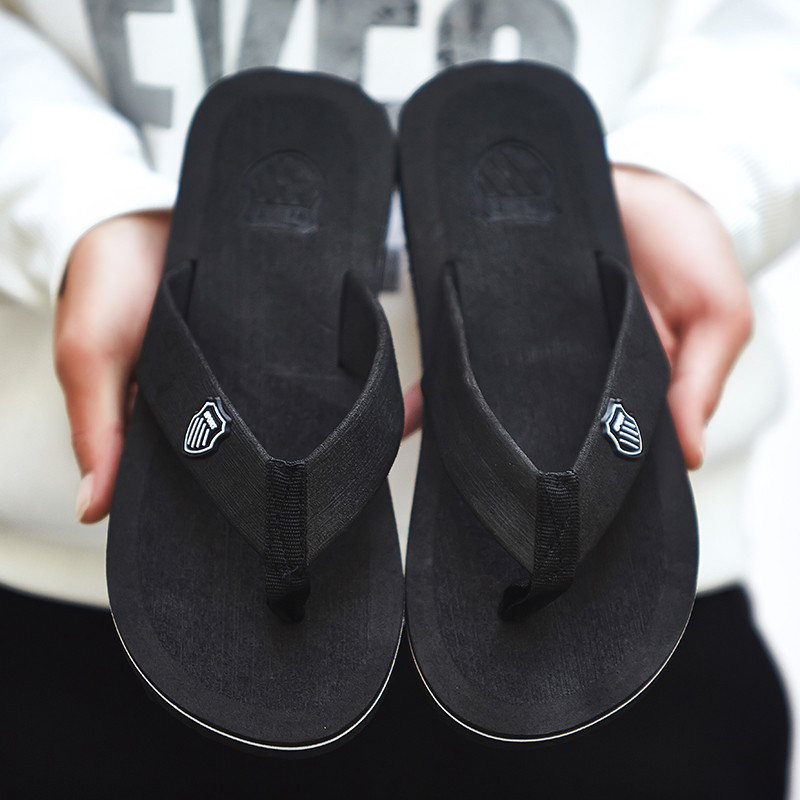 Muške papuče Modne prozračne ležerne papuče Nove muške cipele Ljeto 2022. Sportska obuća za plažu na otvorenom Svestrane japanke