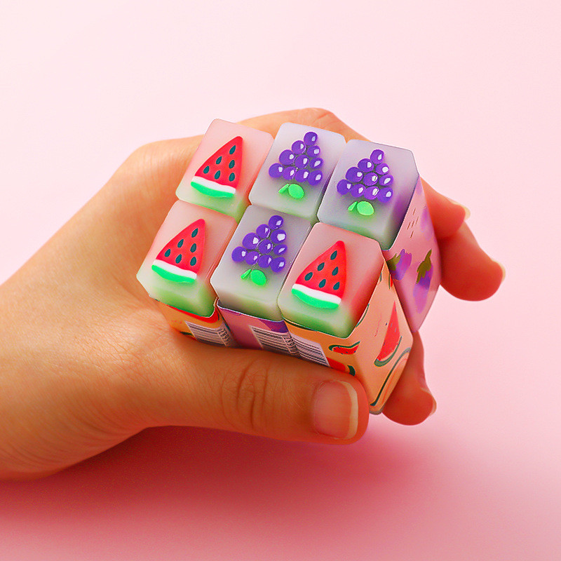 5 ks Kawaii kreslené roztomilé gumy pre deti darčekové školské písacie potreby a kancelárske potreby gumy pre deti kreatívne ovocné gumy