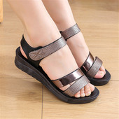 Modne ljetne sandale Ženske prozračne papuče s otvorenim prstima Ženske protuklizne majčine cipele Robne marke s remenima Vanjske sandale za posao