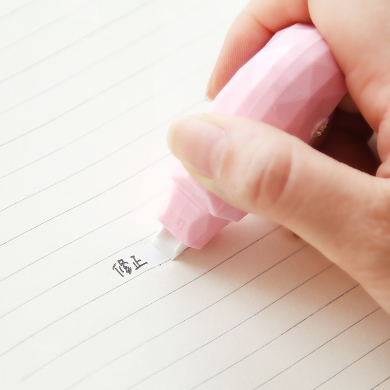 1kom Mini korektivna traka s dragim kamenjem 5mm*6m Bijela maskirna traka Uredski školski pribor A6980