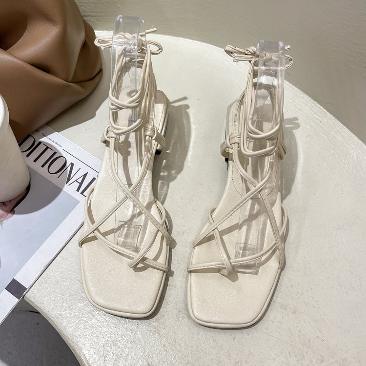 Νέα μόδα Γυναικεία πέδιλα Χαμηλό τακούνι Lace Up Σανδάλι με λουράκι πλάτης καλοκαιρινά παπούτσια Gladiator casual πέδιλο Σανδάλι με στενή ζώνη