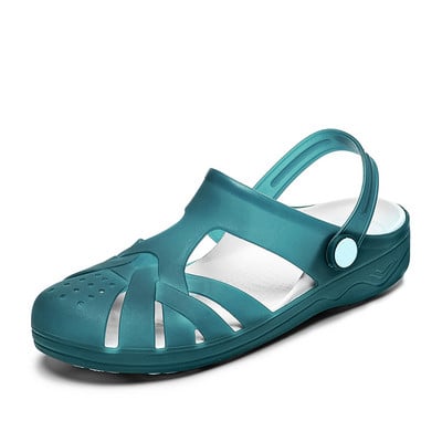 EOFK suvised naiste sandaalid puukingad Säravad läikivad värvid Lady Jelly Flat Comfort Sandaalid Sõjakingad