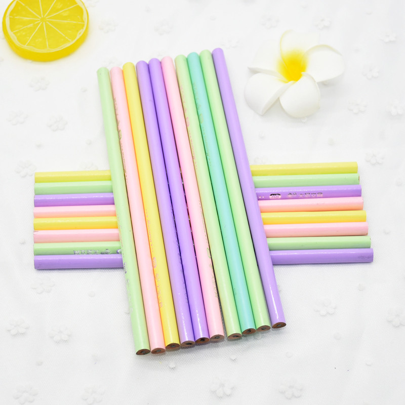 12 gab Kawaii Wood Pencils HB Graphite Pencil Profesionāls skolas skiču zīmulis Skolas biroja piederumi Ziemassvētku balvas bērniem