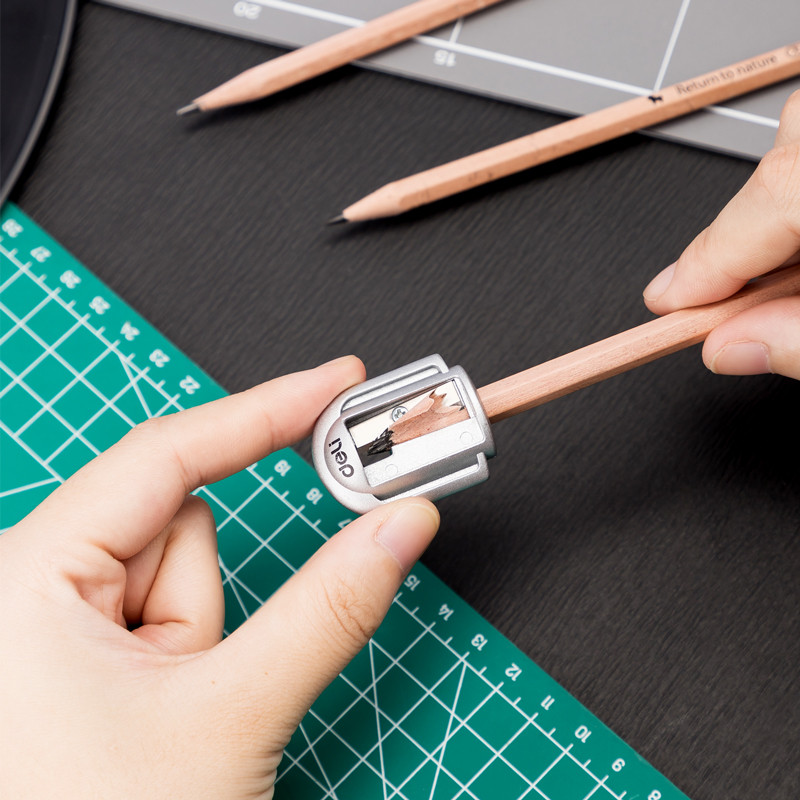 Deli 0595 Ascuțitor de creion din aliaj de zinc, portabil, metal, mini portabil, cu o singură gaură, rechizite pentru studenți, articole de papetărie