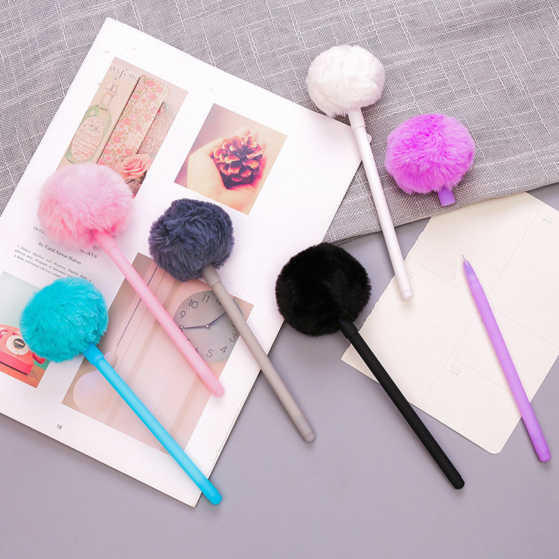 1vnt Mielas Pompom Gel Pen Spalvingas pliušinis rašiklis mokykliniai biuro reikmenys Kawaii Novel Kūrybinės dovanos mergaitėms Dovanų rašymo įrankiai