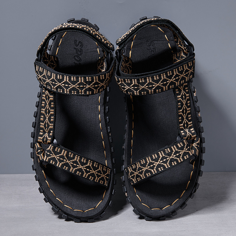 Sandale noi pentru bărbați cu design italian Sandale cu bretele pentru petrecerea timpului liber de vară pentru bărbați, papuci de plajă, pantofi ocazionali, pantofi pentru bărbați