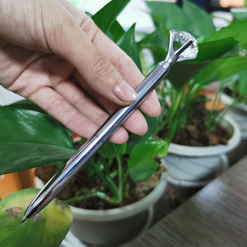 1 db / tétel nagy kristály, gyémántfejű golyóstoll diák írószer Irodai ajándékok Fém toll Regisztrált szállítás