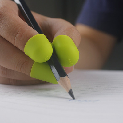 3-10 db Gyermek író ceruza tolltartó Gyerekek gyakorlati szilikon toll tartásjavító eszköz tanulóknak