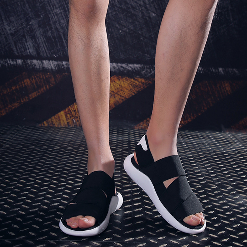 Ljetne muške sandale Visokokvalitetne rimske papuče Muške cipele Vanjske neklizajuće sandale s otvorenim prstima Muška meka obuća Muške cipele za plažu