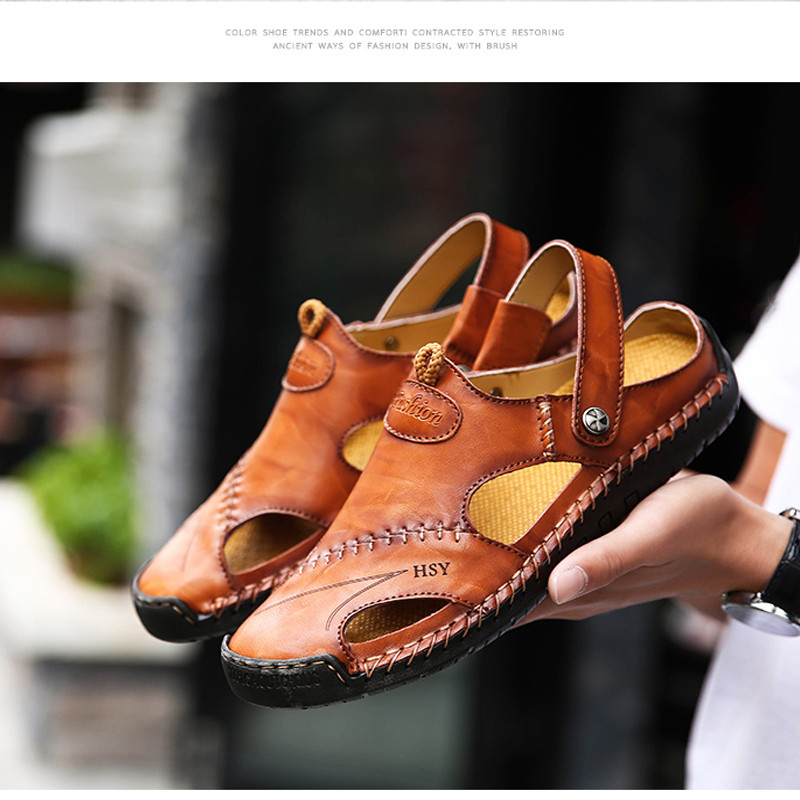 Klassikalised suvised meeste sandaalid Ehtsast nahast pehmest hingavast jalanõust Designer Beach Roman Brand Sandaalid Nahast Meeste sandaalid Slaidid