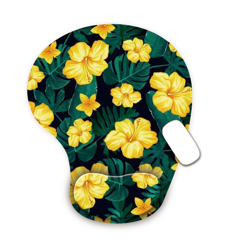 Lilledega ergonoomiline randmetoega hiirematt, libisemisvastane kummist arvutimatt, randmepadi kodukontoris mängimiseks. Käepael